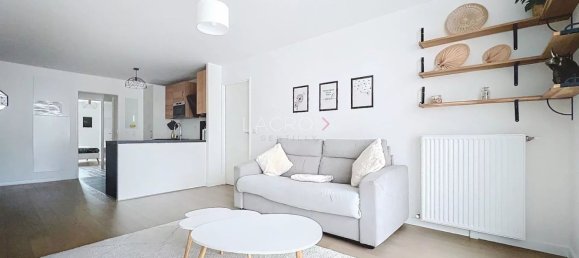 Apartamento de 3 dormitorios en Gentilly, France No. 184468 5