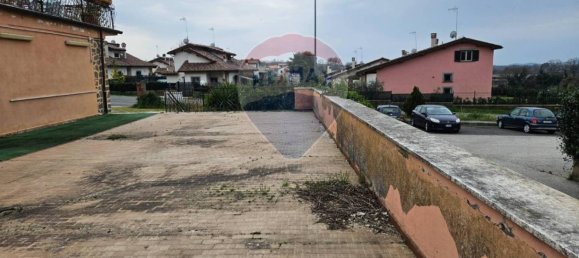 3 rooms Commercial property in Manziana, Italy No. 146726 10