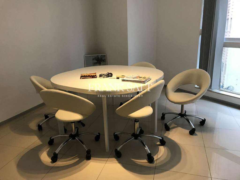Офис 55м² в Слима, Мальта № 12991