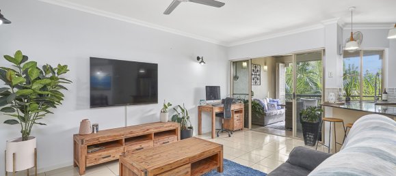 2 bedrooms Apartment in Westcourt, Australia No. 217 3