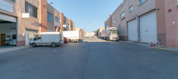 451m² Warehouse in Albolote, Spain No. 170024 3