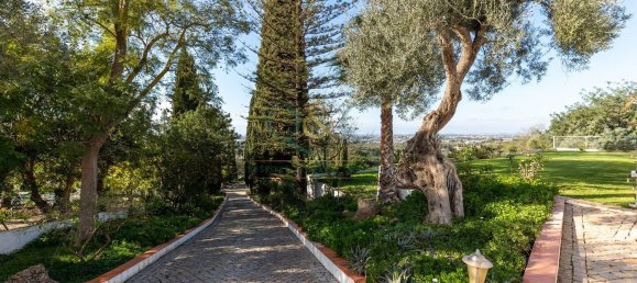 4 bedrooms House in Almancil, Portugal No. 142960 16