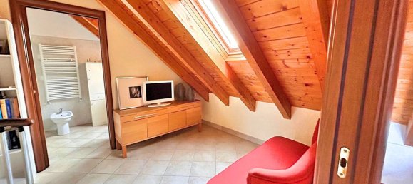 4غرفة منزل ذو طابقين في Busto Arsizio, Italy رقم 237017 21