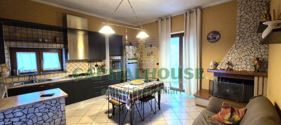 4 bedrooms Apartment in Macerata Campania, Italy No. 70817 9