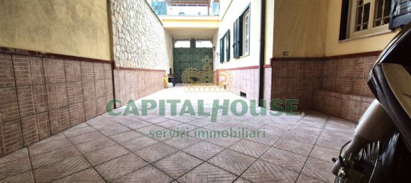 4 bedrooms Apartment in Macerata Campania, Italy No. 70817 3