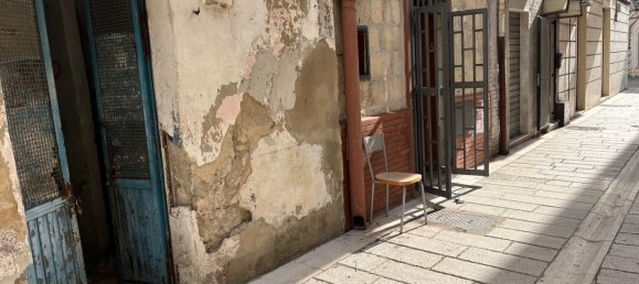 Apartamento de 2 dormitorios en Foggia, Italy No. 341076 2