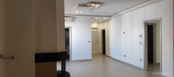 4-salle Appartement à Presicce Acquarica, Italy No. 266977 2