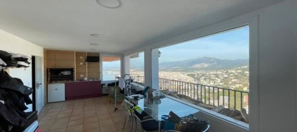 3 Schlafzimmer Stadthaus in Roses, Spain, Nr. 133867 5