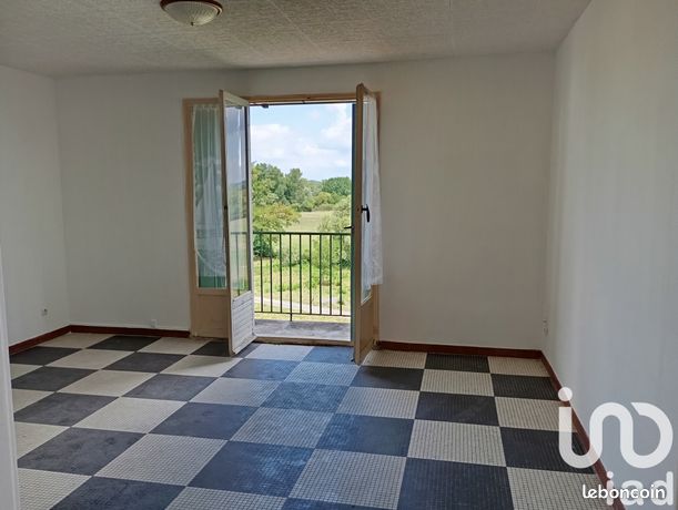 3 bedrooms Apartment in Digoin, France No. 312916