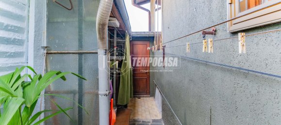 Дом с 3 комнатами в Бареджо, Италия № 293698 43