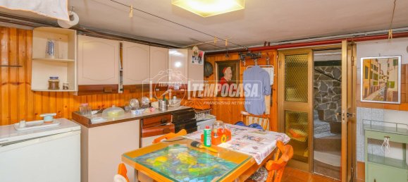 Дом с 3 комнатами в Бареджо, Италия № 293698 27