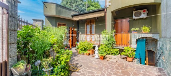 Дом с 3 комнатами в Бареджо, Италия № 293698 32