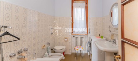 Дом с 3 комнатами в Бареджо, Италия № 293698 5