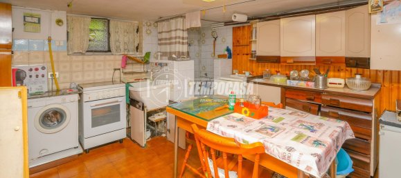 Дом с 3 комнатами в Бареджо, Италия № 293698 26