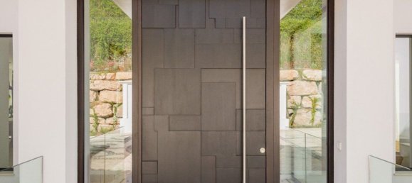 5 bedrooms House in Estepona, Spain No. 33365 48