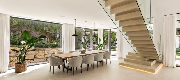 5 bedrooms House in Estepona, Spain No. 33365 40