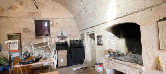 Дом с 6 спальнями в Монополи, Италия № 318287 31