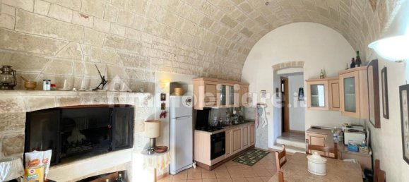 Дом с 6 спальнями в Монополи, Италия № 318287 50