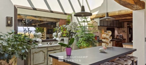 5 bedrooms Villa in Fayence, France No. 295459 4