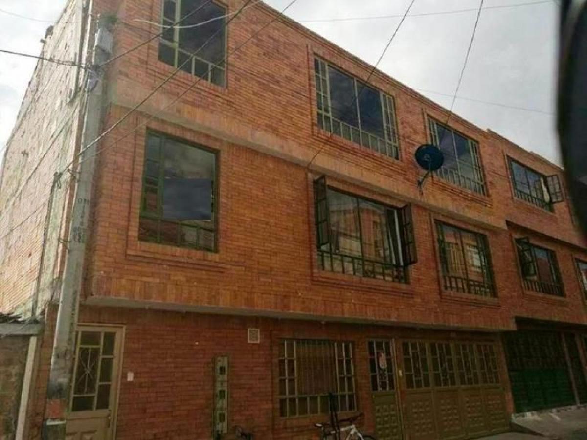 Casa T9 em Cundinamarca, Colombia N.º 3962