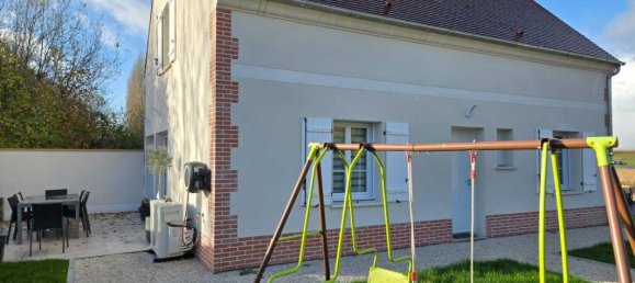 3 bedrooms House in Chevrieres, France No. 49863 13