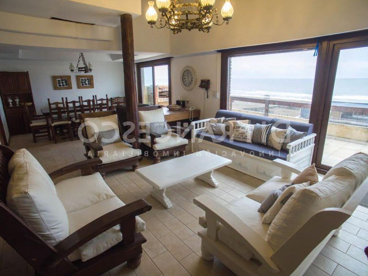 4 chambres Appartement à Mar del Plata, Argentina No. 84618