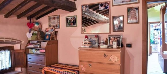 Apartamento de 3 habitaciónes en Monteriggioni, Italy No. 217310 11