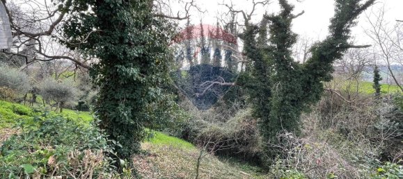 Casa de 7 habitaciónes en Filottrano, Italy No. 15153 11