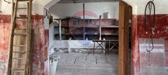 Casa de 7 habitaciónes en Filottrano, Italy No. 15153 19