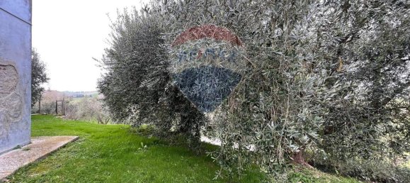 Casa de 7 habitaciónes en Filottrano, Italy No. 15153 13