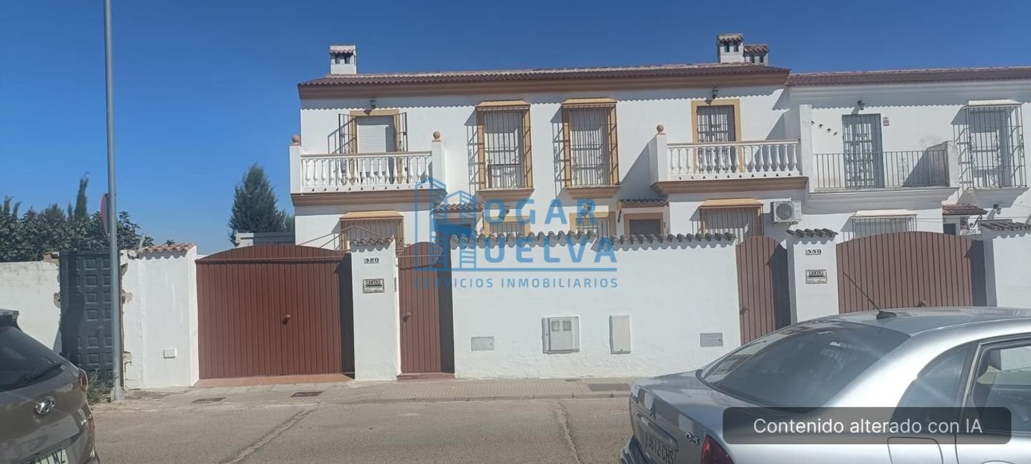 Moradia em banda T4 em Huelva, Spain N.º 249159