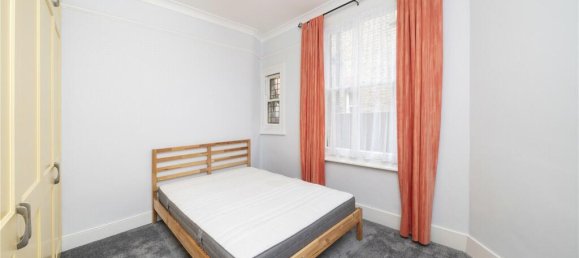 2 bedrooms Apartment in London, United Kingdom No. 12718 5