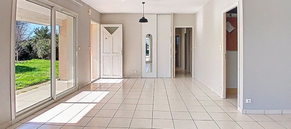 3 Schlafzimmer Haus in Saint-Loubes, France, Nr. 100397 2