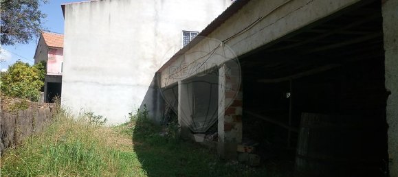 3 bedrooms House in Macas de Dona Maria, Portugal No. 25296 16