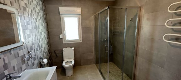 3 bedrooms House in Morhange, France No. 63979 6