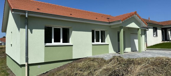 3 bedrooms House in Morhange, France No. 63979 12