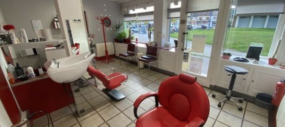 Коммерческая недвижимость 26м² в Соттевиль-ле-Руан, Франция № 313906 4