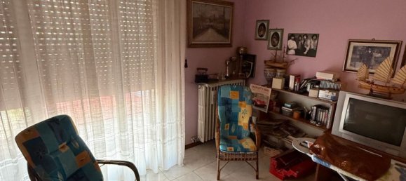 Apartamento de 3 habitaciónes en Ostiglia, Italy No. 289899 10