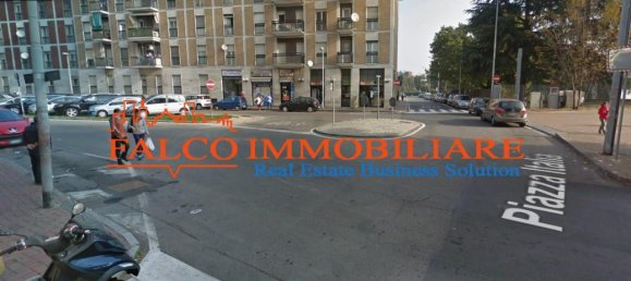 120m² Commercial property in San Giuliano Milanese, Italy No. 345635 10
