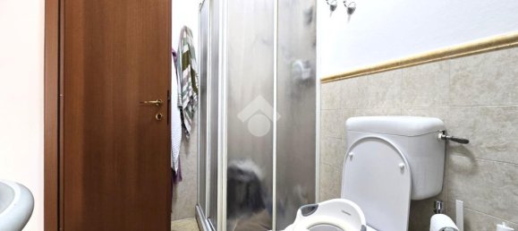 2-salle Appartement à Curno, Italy No. 12827 12