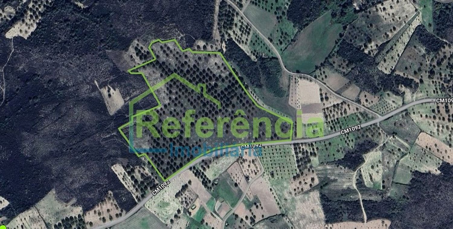 Земельный участок в Валпасуш, Португалия № 277926