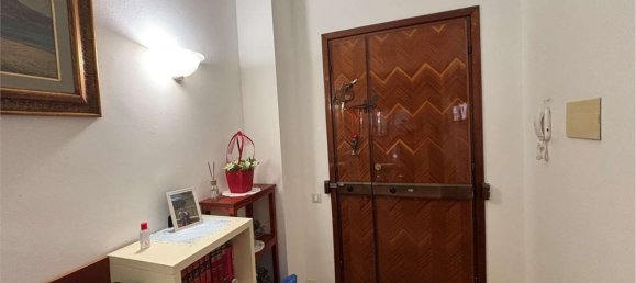 5 bedrooms Apartment in Livorno, Italy No. 359231 6