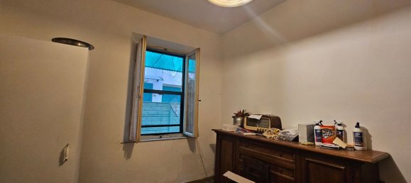 4 rooms Apartment in Cascina, Italy No. 80110 2