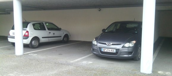 Parking à Bordeaux, France No. 318941 2
