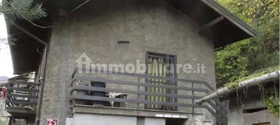 2 bedrooms House in Villar Focchiardo, Italy No. 212275 2