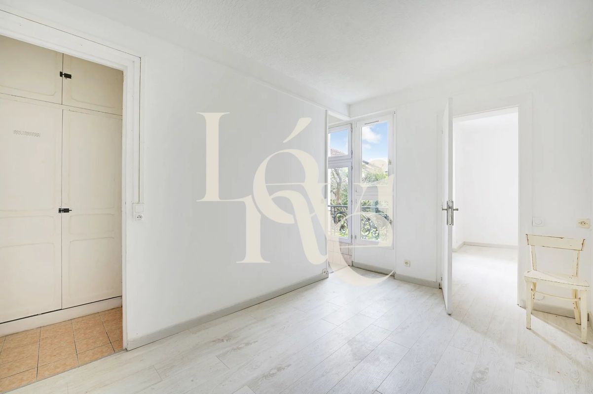 1 Schlafzimmer Wohnung in Paris, France, Nr. 298104