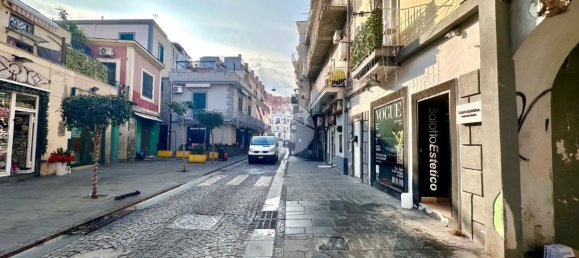 3-Zimmer Wohnung in Pozzuoli, Italy, Nr. 3115 34