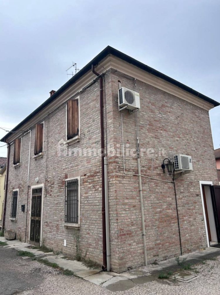 1 Schlafzimmer Wohnung in Ferrara, Italy, Nr. 295538