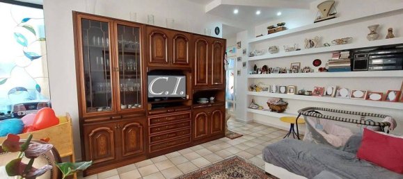 Квартира с 4 спальнями в Кайро Монтенотте, Италия № 15237 7