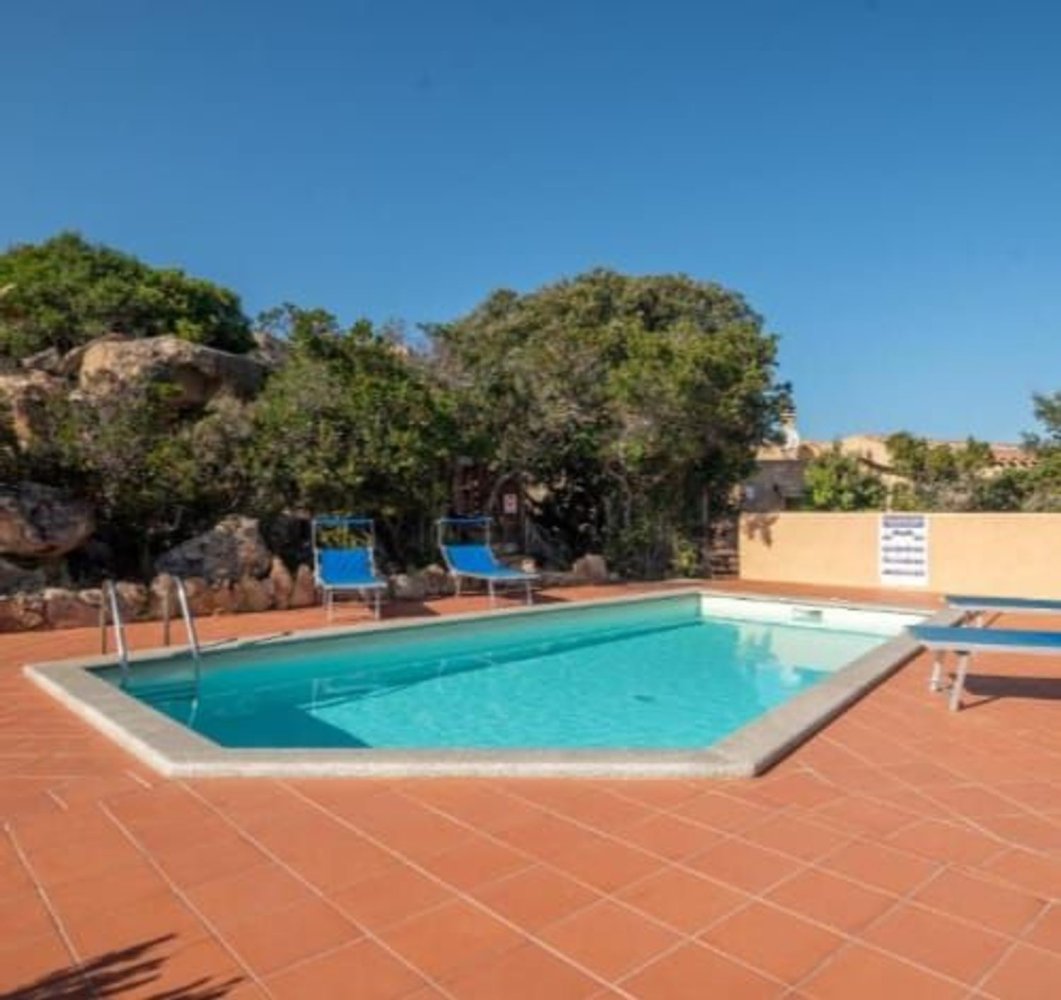 3 rooms House in Trinità d'Agultu e Vignola, Italy No. 298240